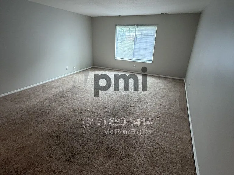 6460 Park Central Way — Photo 32