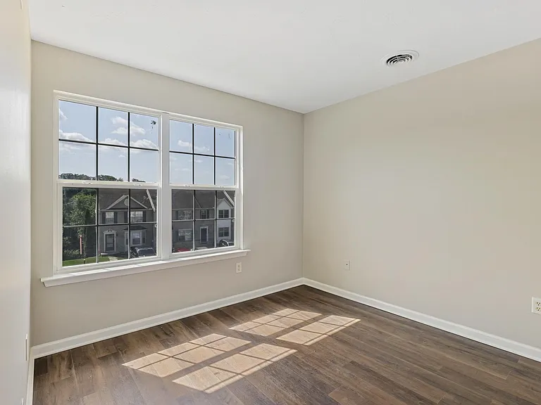 158 Sara Ln — Photo 15