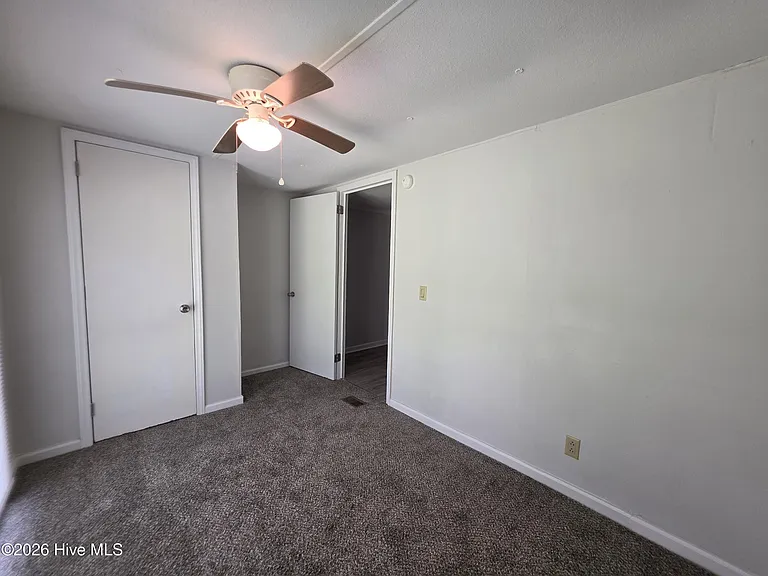 1133 Pickett Rd #6 — Photo 14