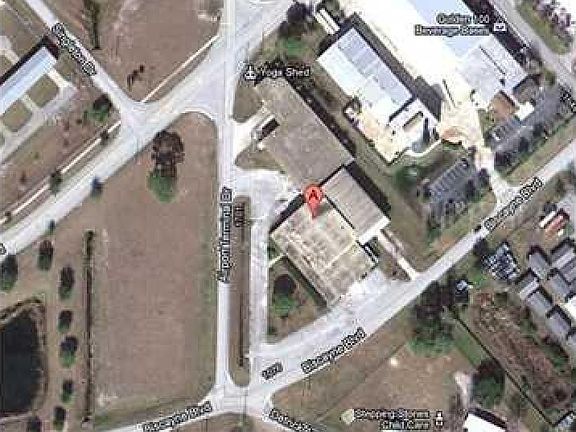5th image of 1701 Airport Terminal Dr