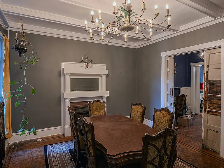 2222 Linden Ave — Photo 12