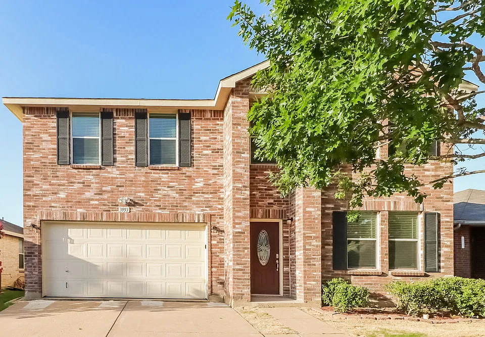 3953 Country Ln