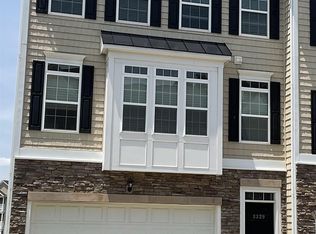 3329 Sun Ct, Morgantown, WV 26505