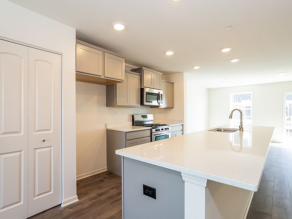 2nd image of 912 Charlton Ln Lot 1901