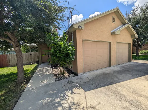 228-A Anne Louise Dr, New Braunfels, TX 78130