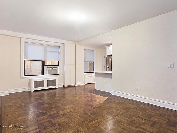 2nd image of 215 W 92nd St APT 4D