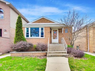 5726 S Neva Ave, Chicago, IL, 60638