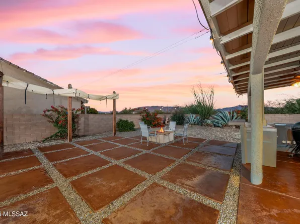 7631 S Laurel Willow Dr, Tucson, AZ 85747