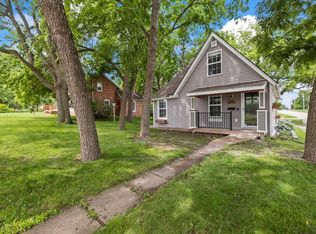 402 S 11th St, Adel, IA 50003