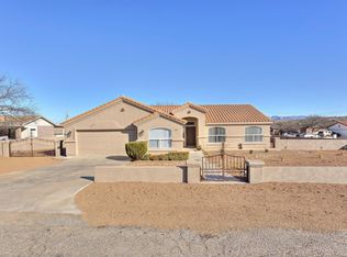 90 Mill Ct, Rio Rico, AZ 85648