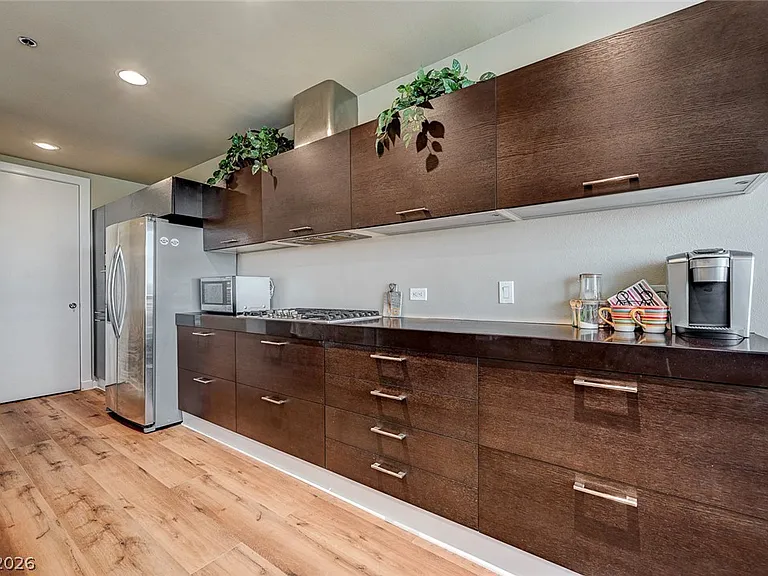4575 Dean Martin Dr #506 — Photo 14