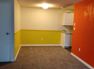 21 Village Rock Ln APT 5, Natick, MA 01760
