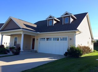 1923 Chelsea Ct, Iowa City, IA 52240