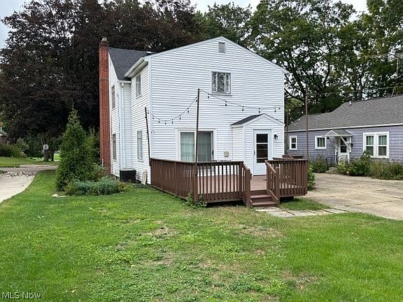 2nd image of 93 Harcourt Dr