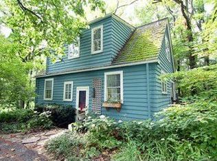 1770 Sunnyside Ave, Highland Park, IL