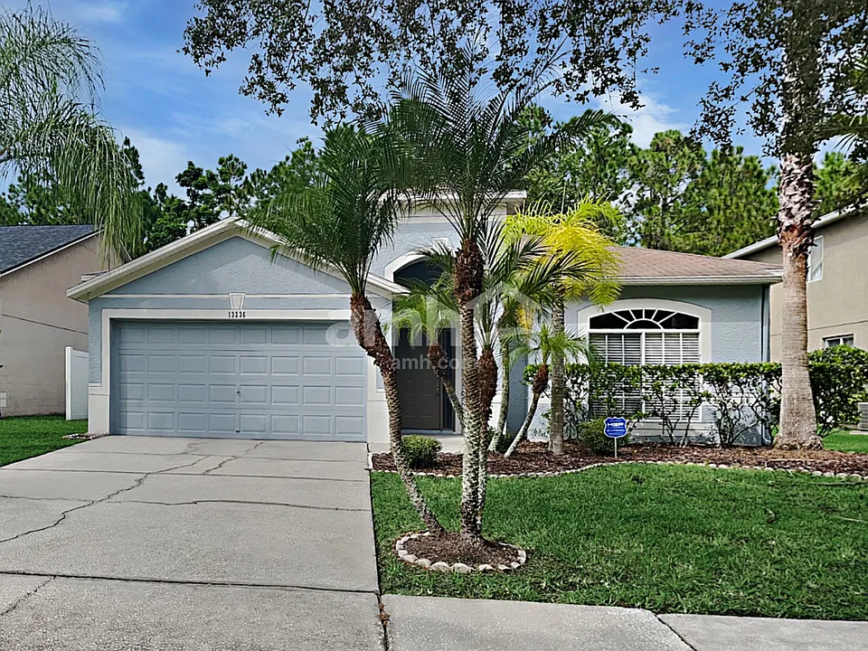 13236 Royal George Ave
