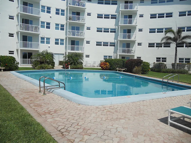 4000 Ocean Beach Blvd #1F — Photo 15