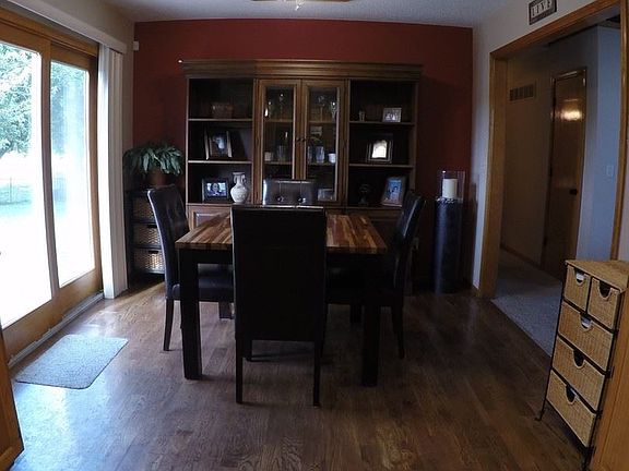 5th image of 2549 NE Dale Hunter Ln