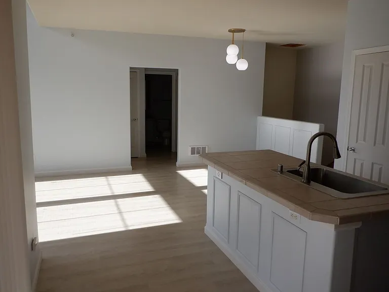2075 Simmons St #C — Photo 6