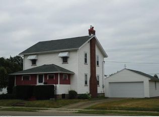 452 S Goodrich St, Newcomerstown, OH 43832