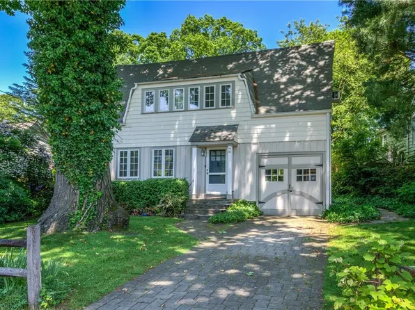 17 Springdale Road, New Rochelle, NY 10804