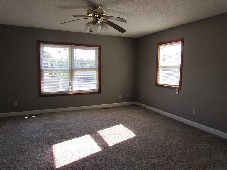 20602 Snicker Ct — Photo 7
