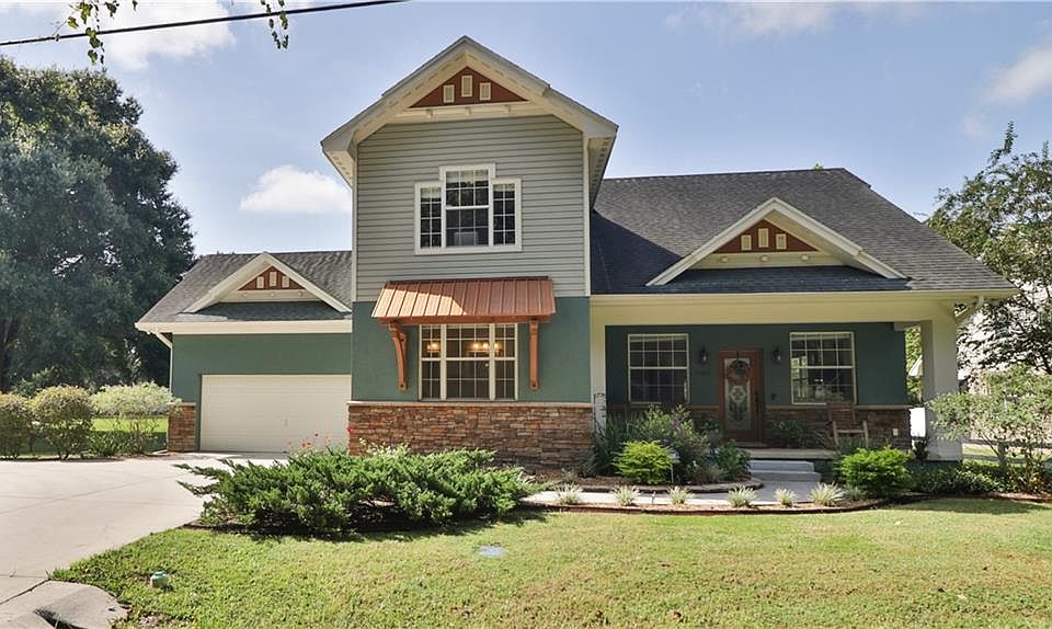 1st image of 705 W Terrace Dr