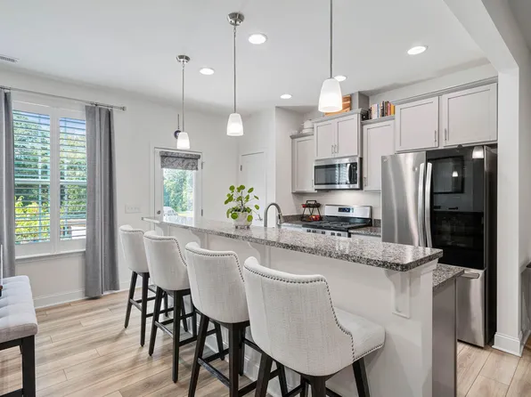 4514 Queen Pierrette St, Raleigh, NC 27610
