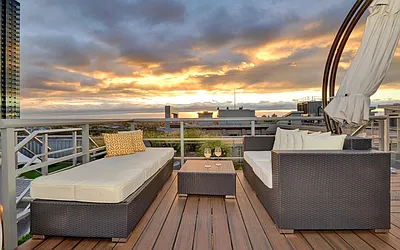 Sold by Avenue Residential