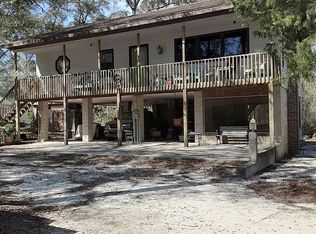 73 SE 297th Ave, Old Town, FL 32680