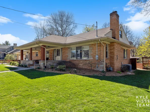 2022 Hall St SE, East Grand Rapids, MI 49506