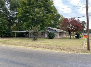 3213 Old Elderville Rd, Longview, TX 75602
