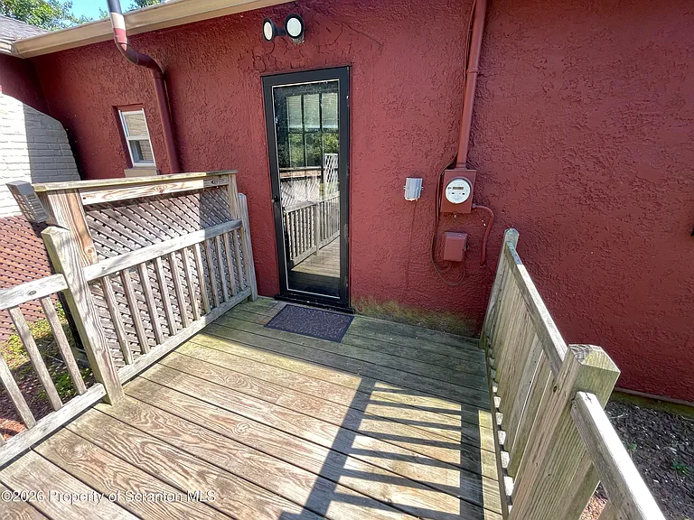 109 Park Dr — Photo 24