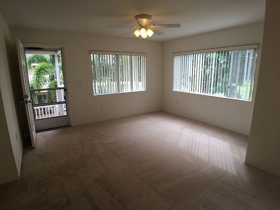 5th image of 92-1507 Aliinui Dr APT D