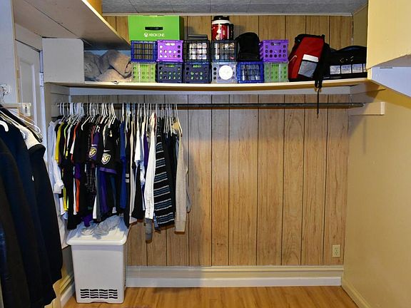 4th image of 537 Baldwin St #11