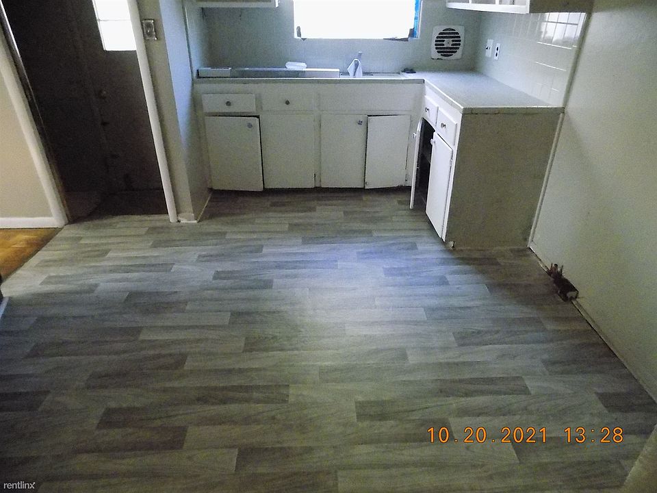 1st image of 24181 Beverly St