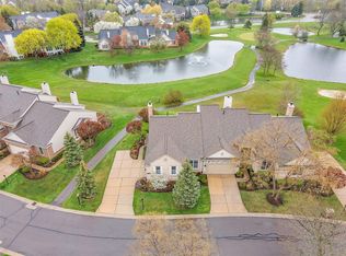 16350 Forest Lake Dr, Northville, MI 48168