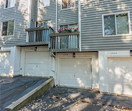 4th image of 1342 Patti Park #67