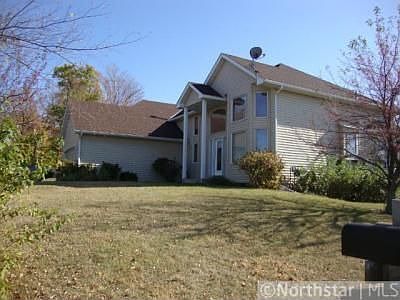 2nd image of 4487 Chestnut Ln NE