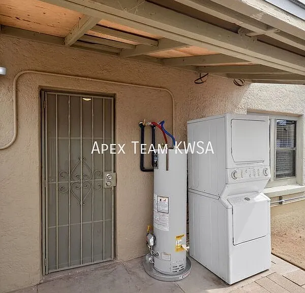 2611-2625 E Grant Rd #2621 — Photo 27