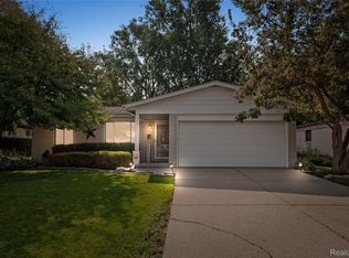 44211 Brandywyne Rd, Canton, MI 48187