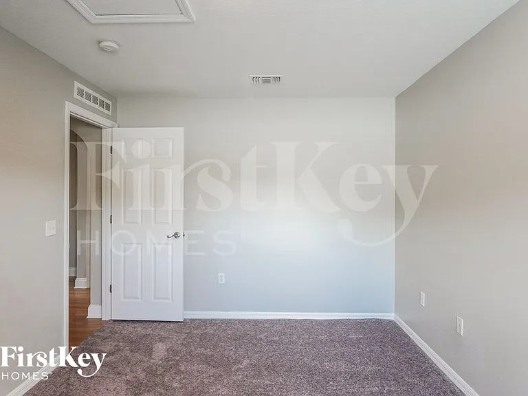 2079 Hayfield Way — Photo 10