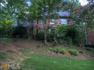 2730 Abbottswell Dr, Johns Creek, GA 30022