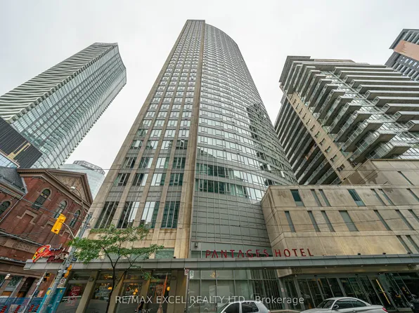 210 Victoria St #2108, Toronto, ON M5B 2R3