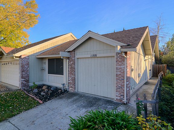2nd image of 1188 Meadow Gate Dr