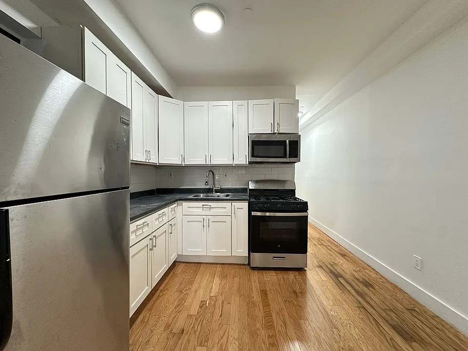 337 Randolph Ave #4E