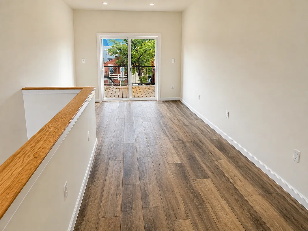 1 bed, 1.0 bath, 560 sqft, $2,200 — Photo 2