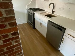 172 Winthrop Rd #3B, Brookline, MA 02445