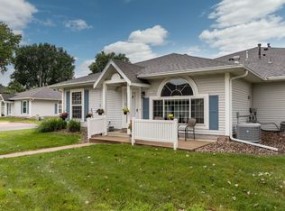 1925 Cabernet Ln NW, Rochester, MN 55901