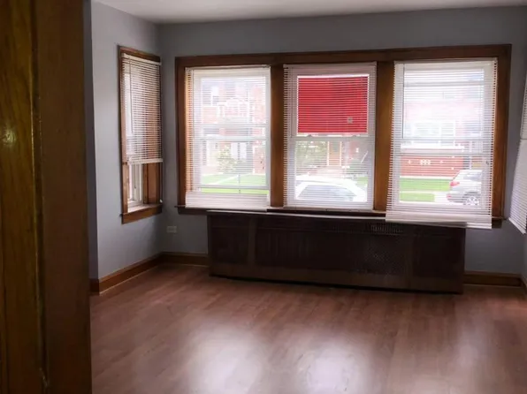 4315 S Sawyer Ave #1, Chicago, IL 60632